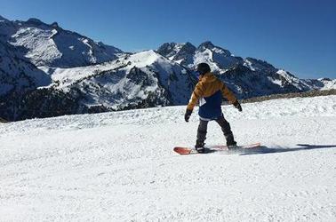 EVOLUTION2-cours snowboard saint lary