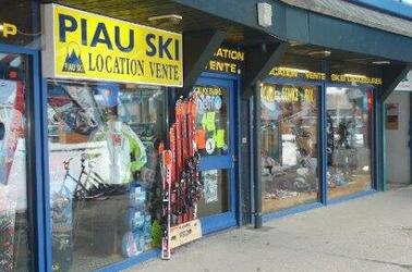 PIAU SKI VITRINE1